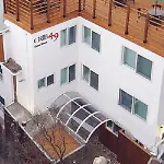Crib 49 Guesthouse - Foreigner Only