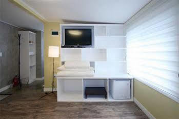 Crib 49 - Foreigner Only Guest house 2*